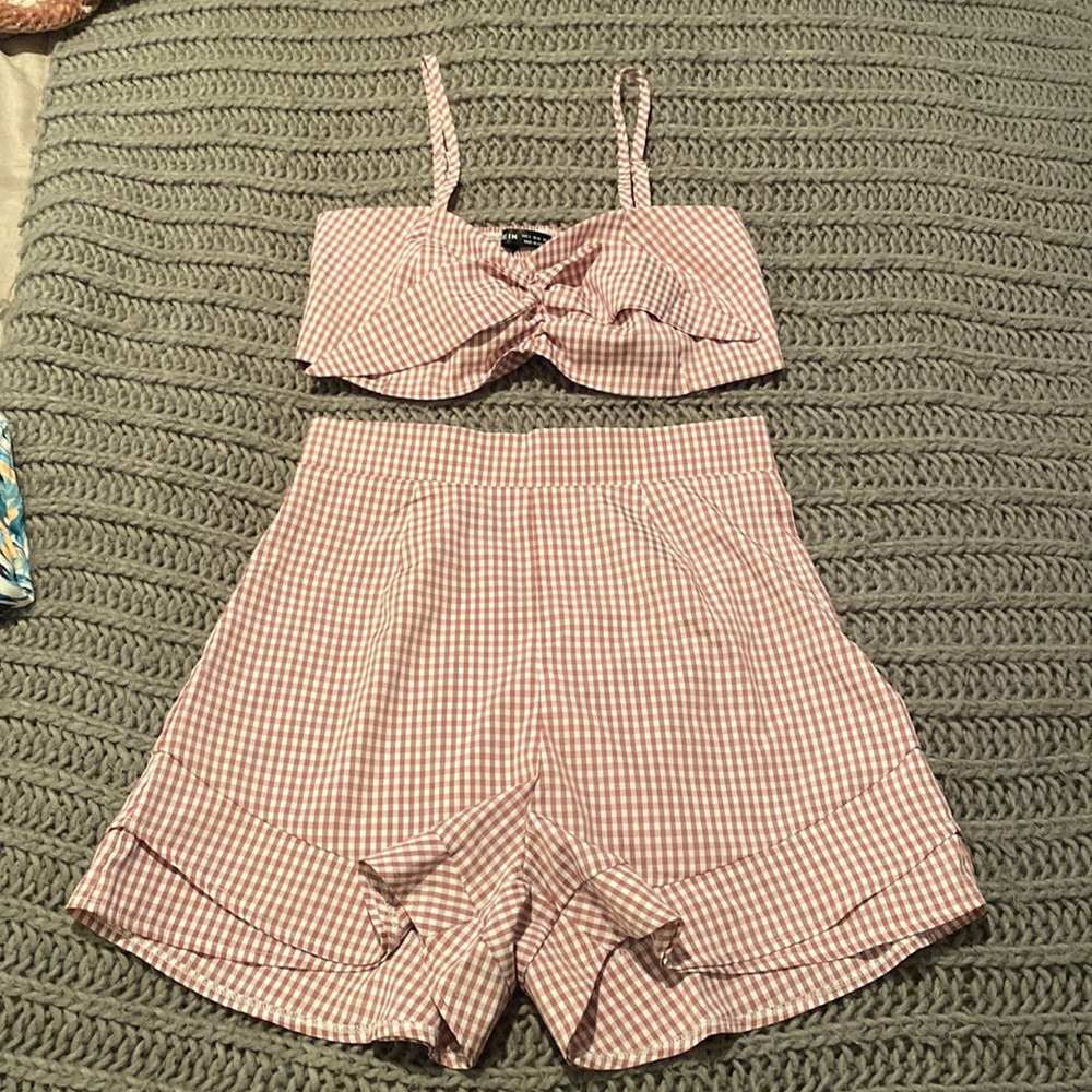 Two price outfit